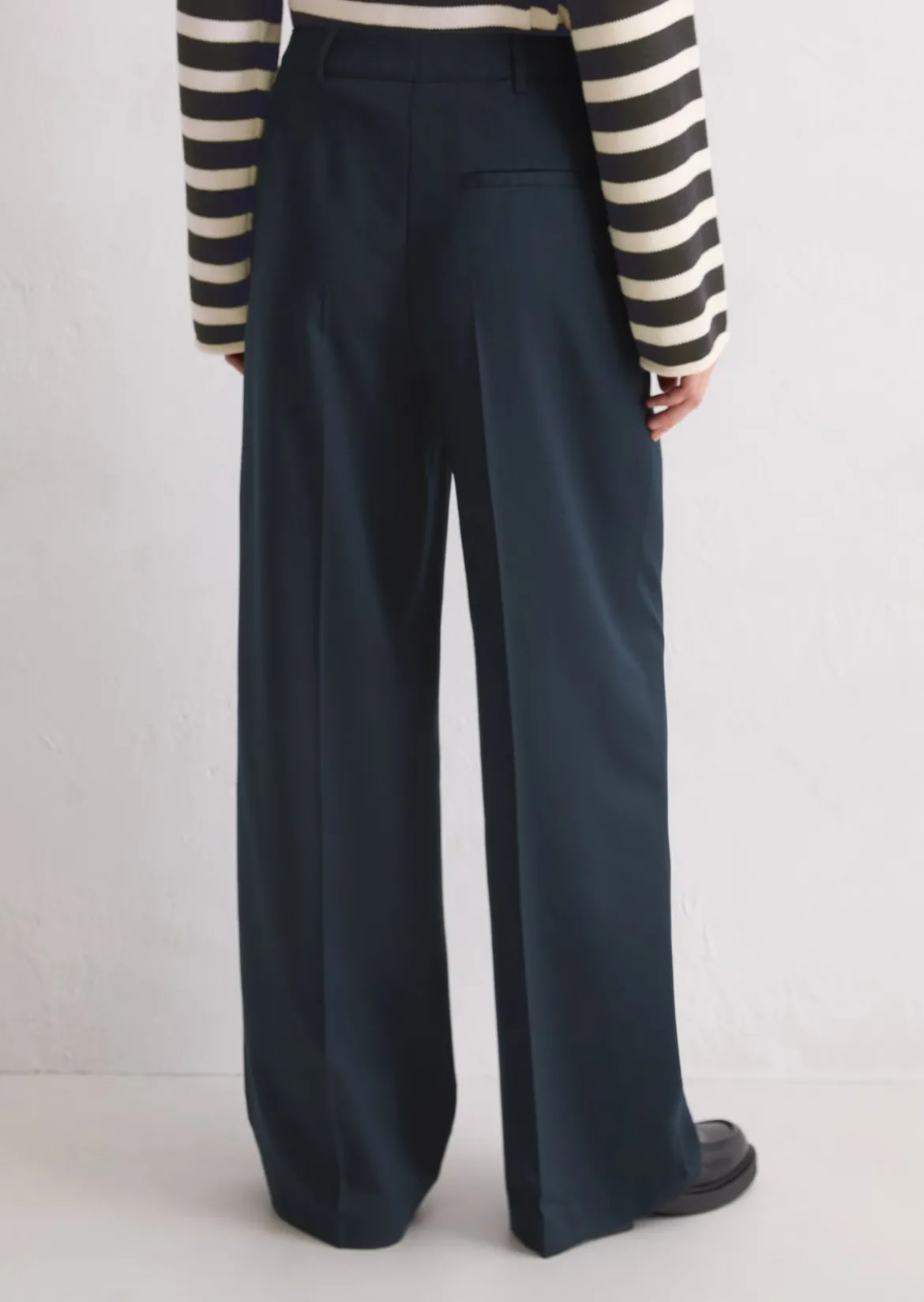 Anzughose wide leg aus Wolle-Mix