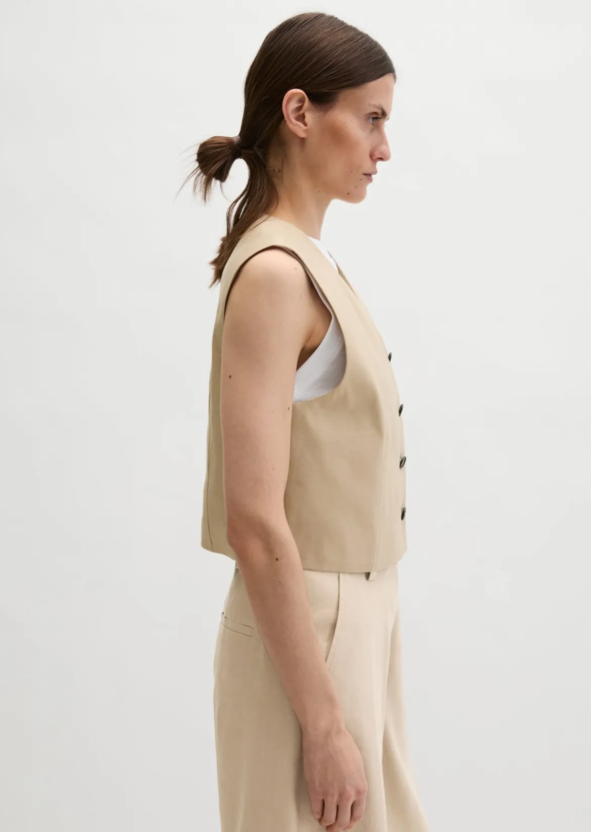 Anzugweste cropped aus Viskose-Leinen-Stretch