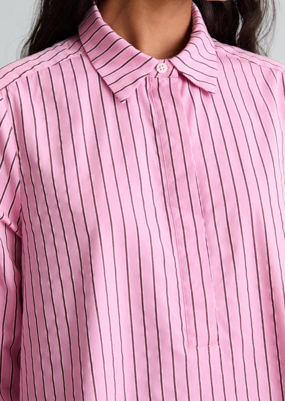 Ausgestelltes Streifenkleid aus Organic Cotton-Lyocell-Mix