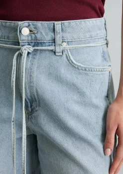 Bermuda-Shorts Model Jonnda aus reiner Baumwolle