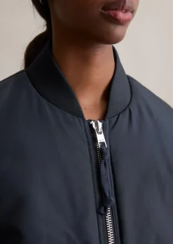Blouson im Aviator-Stil relaxed cropped aus recyceltem Polyester