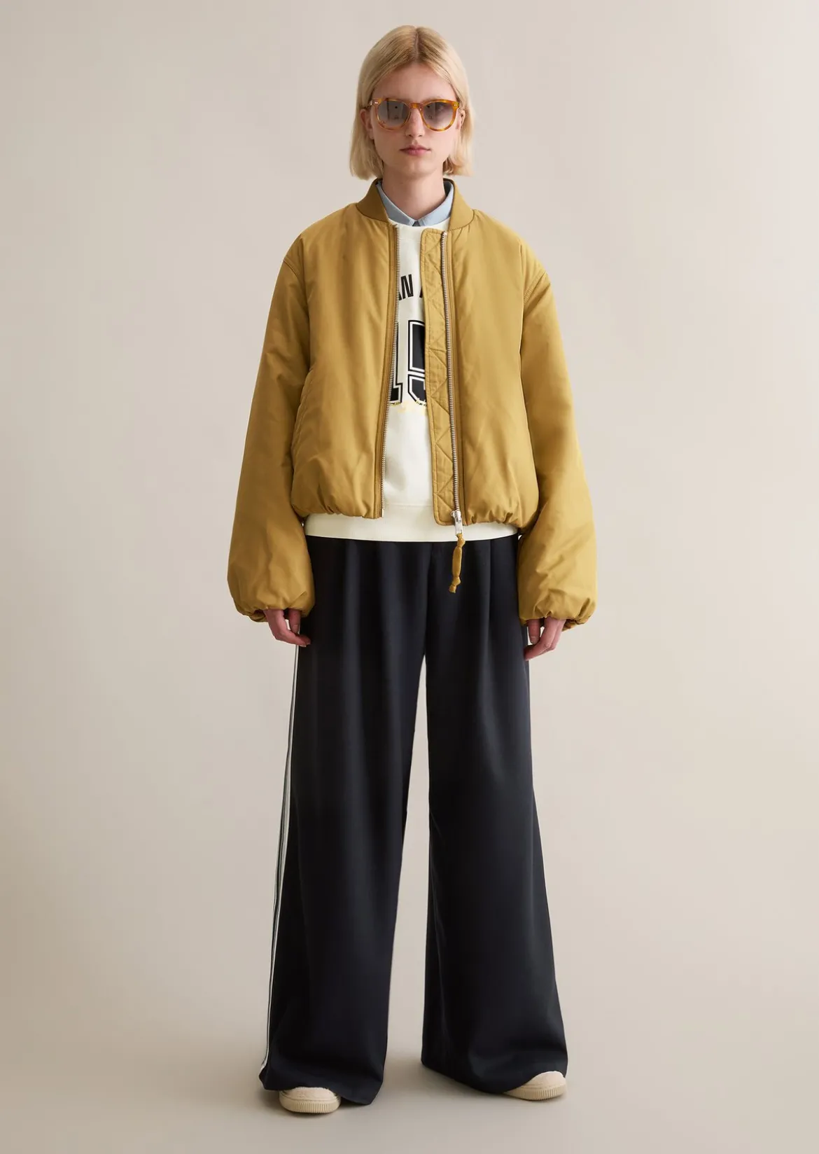 Blouson im Aviator-Stil relaxed cropped aus recyceltem Polyester