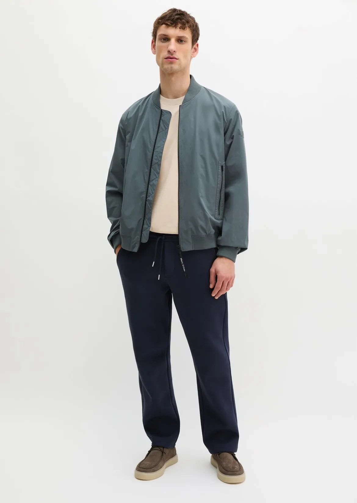 Blouson regular aus wasserabweisendem Recycling-Material