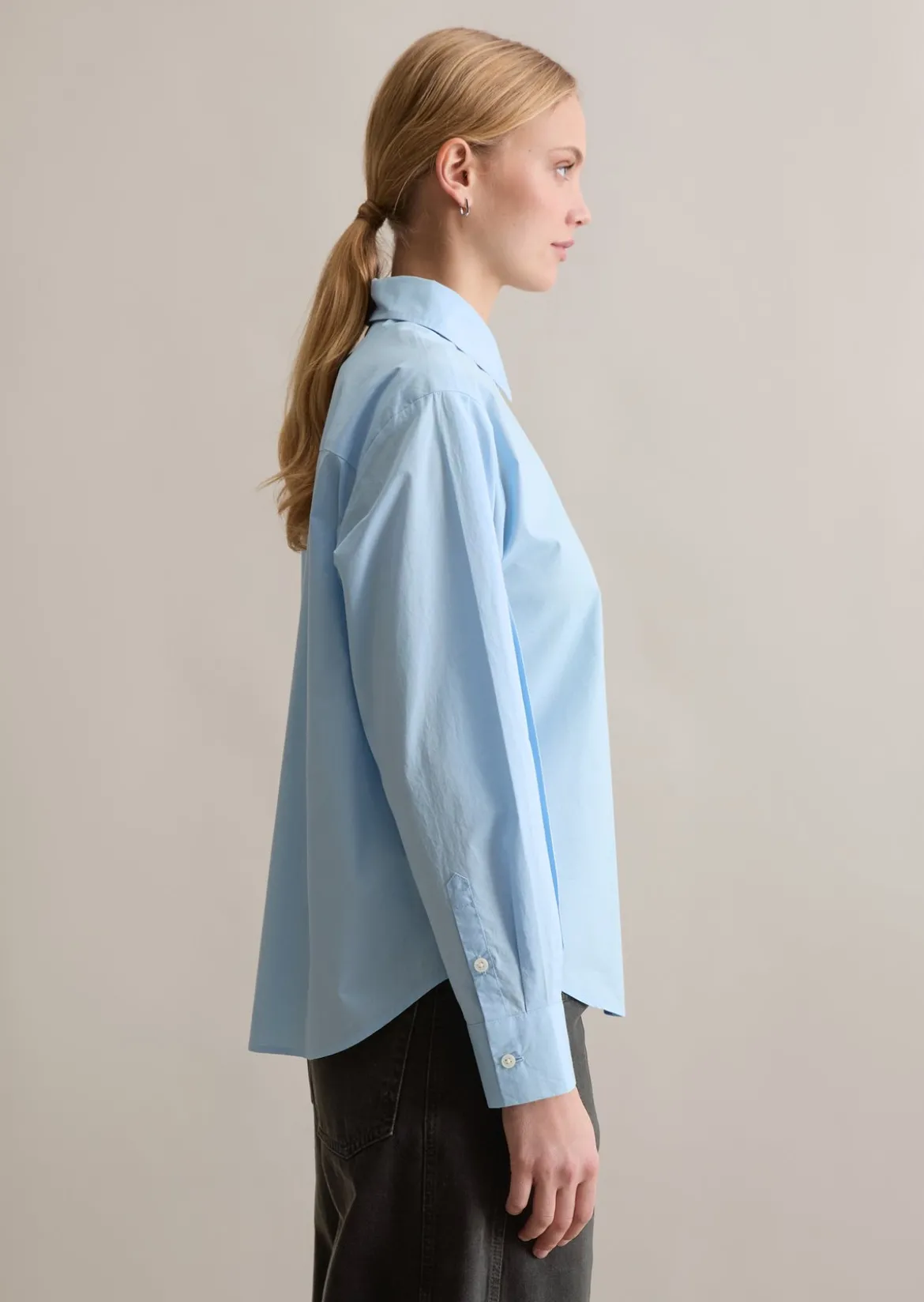 Bluse im Polo-Stil relaxed aus softem Popeline