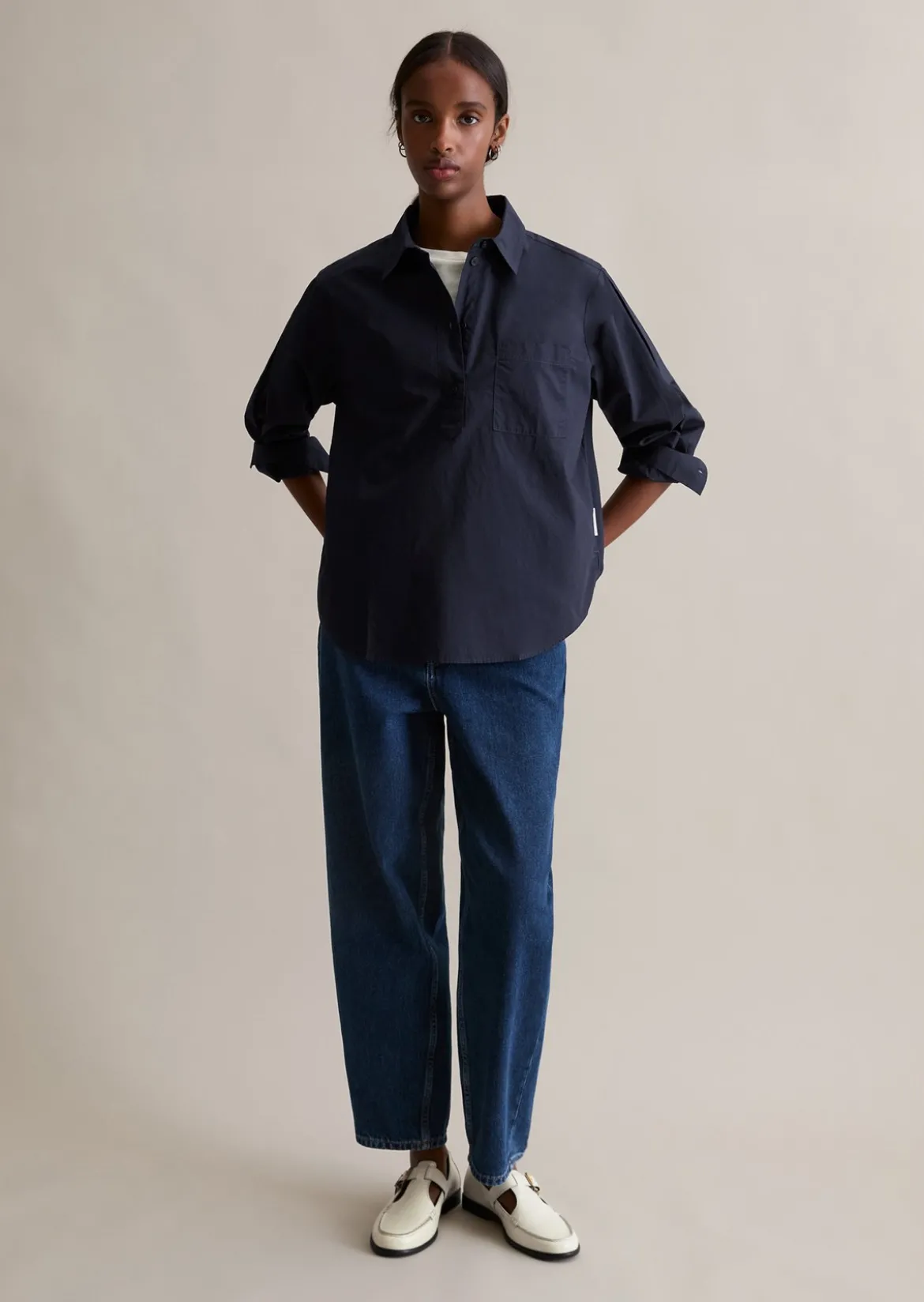 Bluse im Polo-Stil relaxed aus softem Popeline