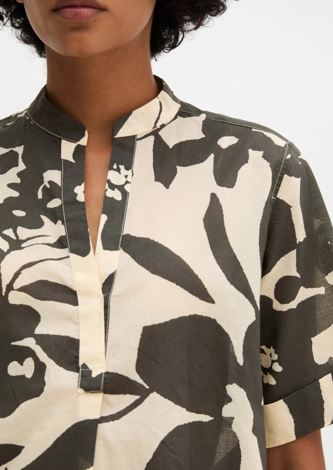 Bluse relaxed aus bedrucktem Baumwoll-Voile