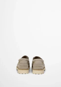 Bootsschuh Model Levi aus weichem Veloursleder