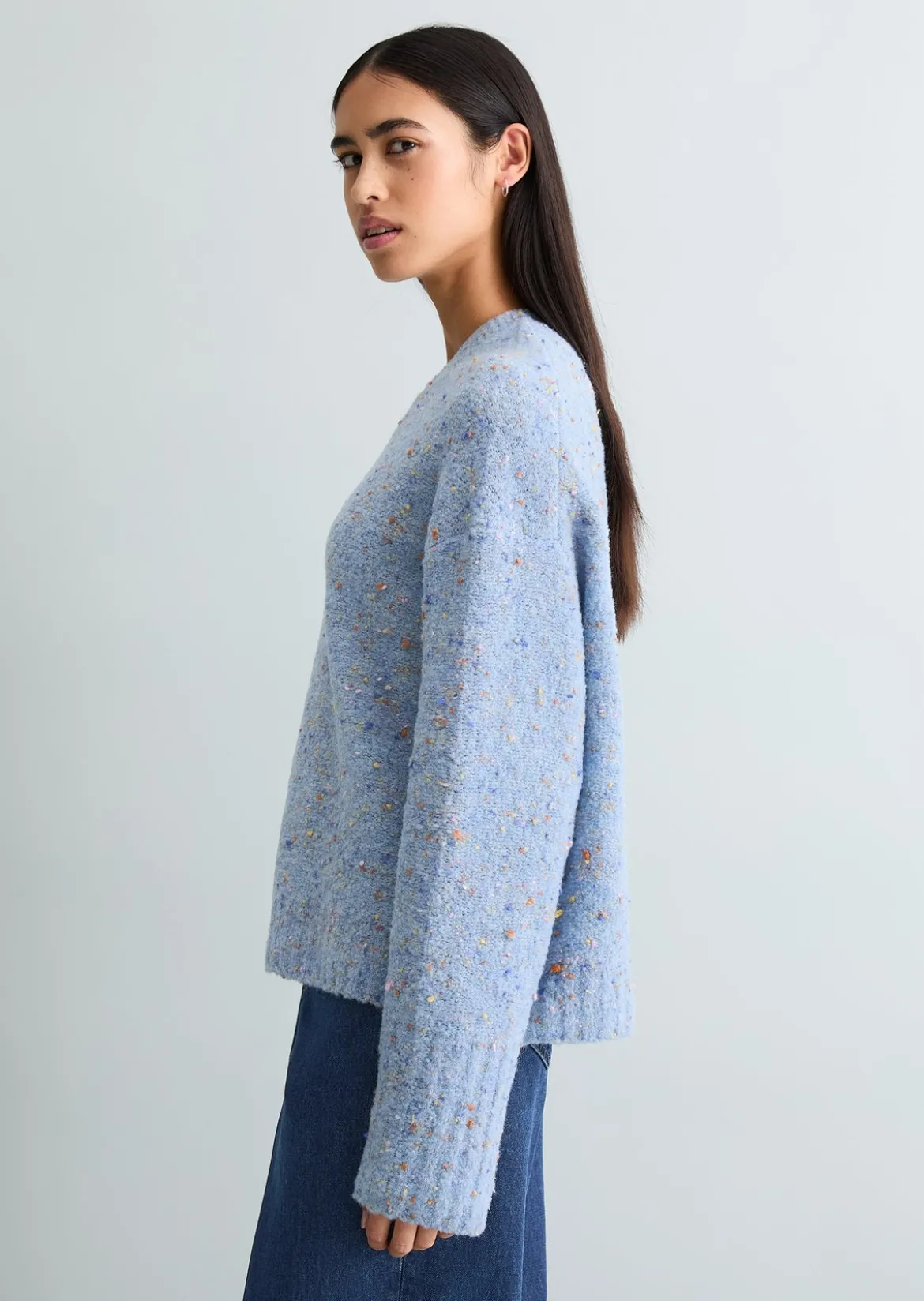 Bouclé-Pullover oversize aus Schurwolle-Viskose-Mix