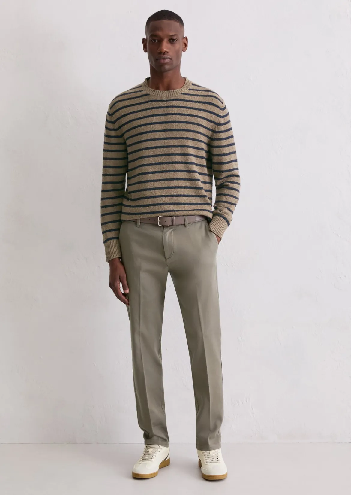 Bouclé-Pullover regular aus gestreiftem Bio-Baumwoll-Mix