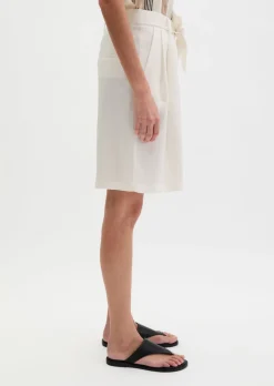 Bundfalten-Shorts tailored aus TENCEL™ Lyocell