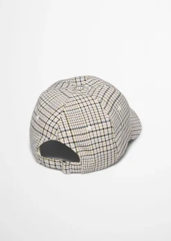 Cap mit recyceltem Polyester