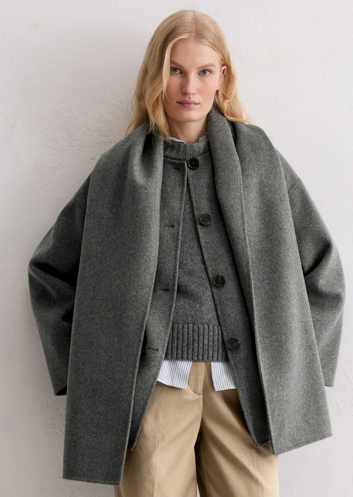 Capejacke mit abnehmbarem Schal relaxed aus Doubleface-Wolle-Mix