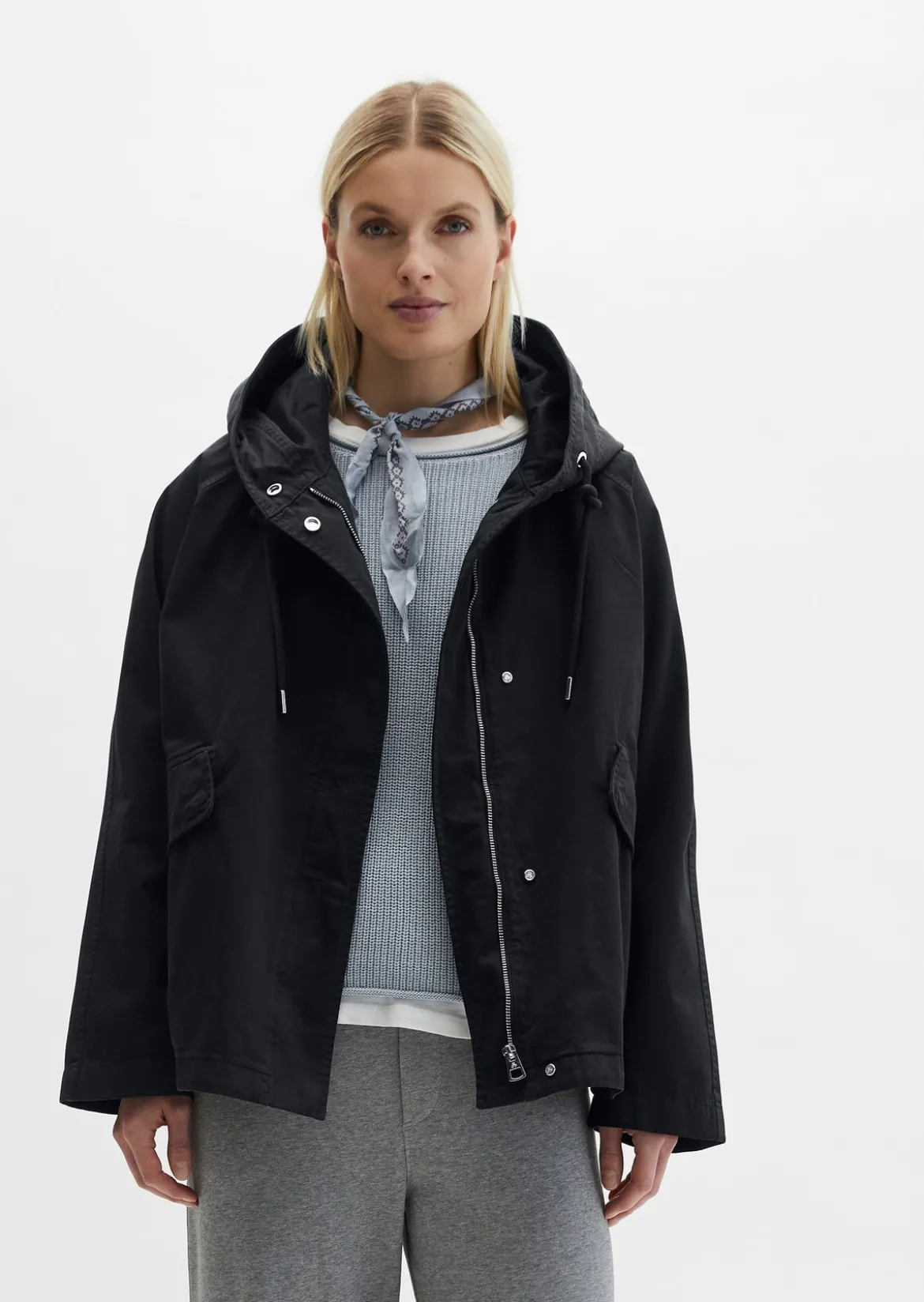 Cape-Jacke mit Kapuze relaxed garment-dyed aus Organic Cotton-Twill
