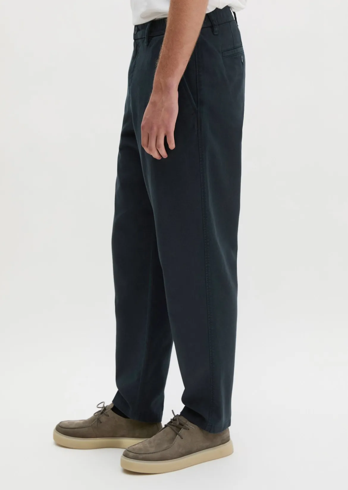 Chino Model Belsbo Jogger relaxed aus TENCEL™Lyocell und Bio-Baumwolle