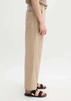 Chino Model Lande wide aus Organic Cotton-Lyocell-Leinen-Mix