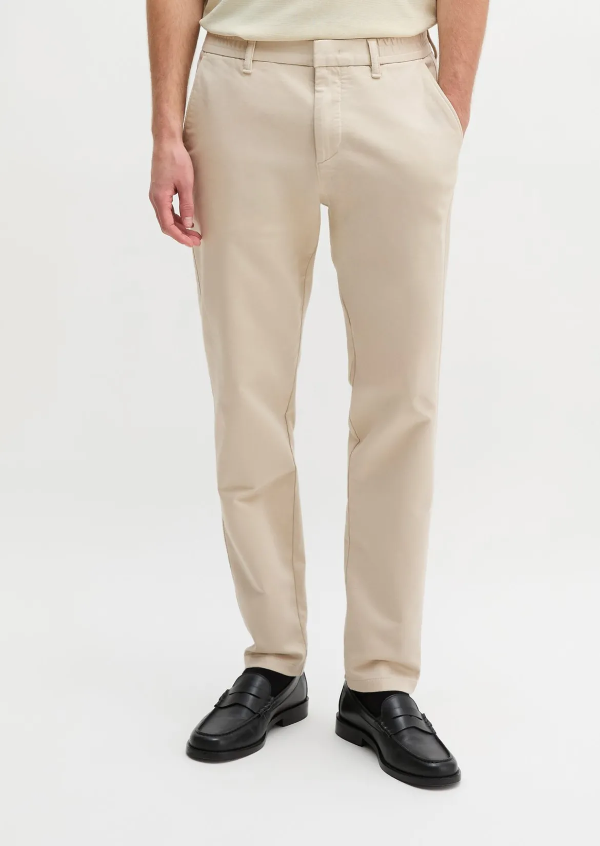 Chino Model Morot Jogger tapered aus elastischem Bio-Baumwollsatin