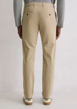 Chino Model Osby tapered aus hochwertigem Bio-Baumwoll-Mix
