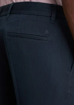Chino Model Osby tapered aus weichem Bio-Baumwoll-Lyocell-Mix
