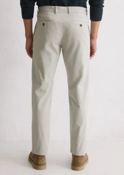 Chino Model Osby tapered aus hochwertigem Bio-Baumwoll-Mix