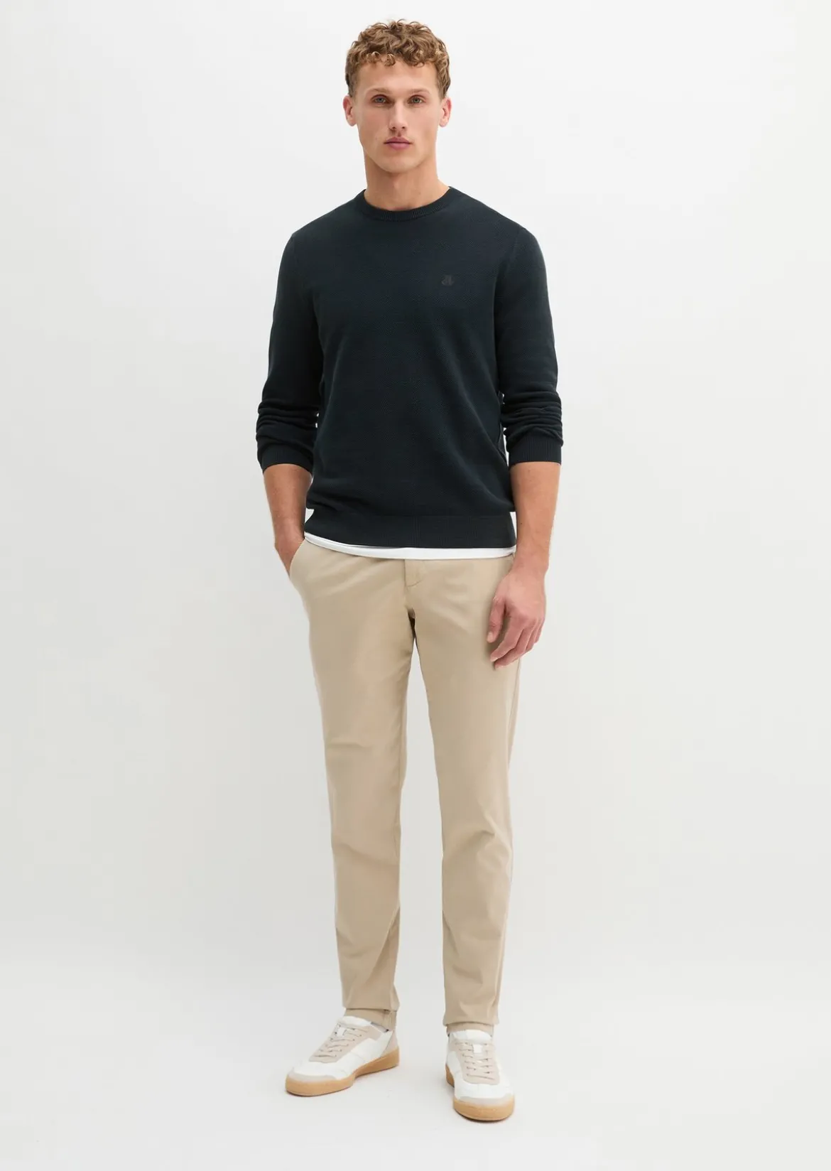 Chino Model Osby tapered aus Bio-Baumwoll-Mix