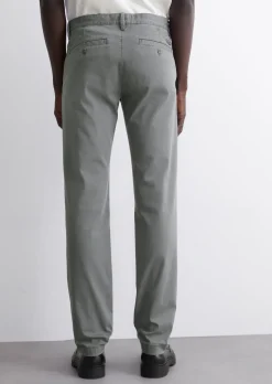 Chino Model Stig shaped aus Bio-Baumwoll-Mix