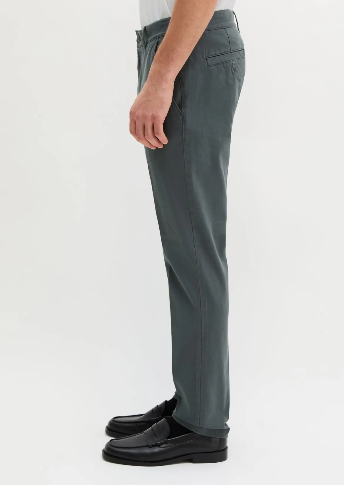 Chino Model Stig shaped aus Bio-Baumwoll-Mix