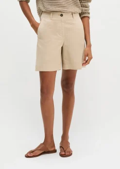 Chino-Shorts Model Lande wide aus Organic Cotton-Lyocell-Leinen-Mix