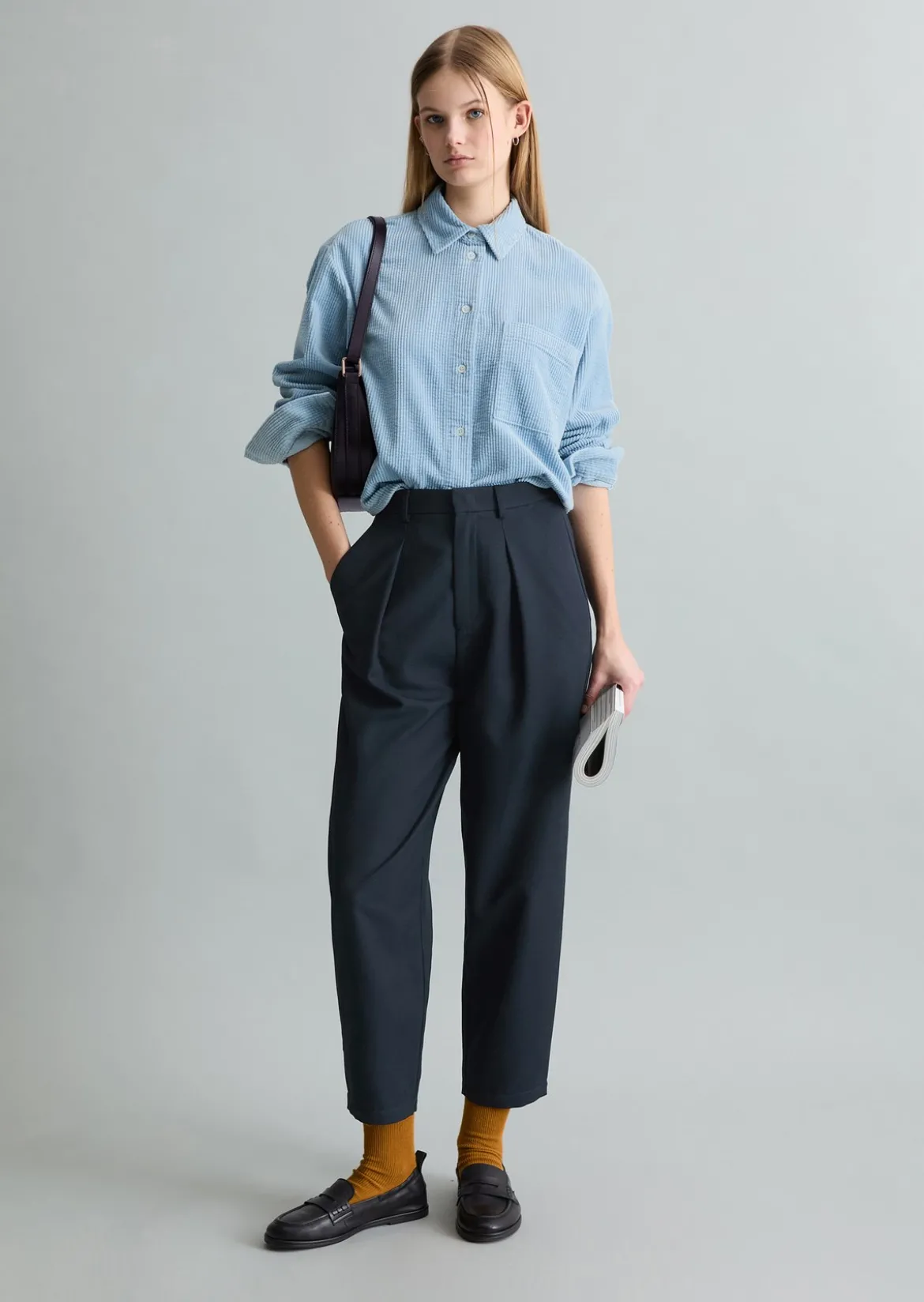Cordbluse loose mit lässiger Bubble-Struktur