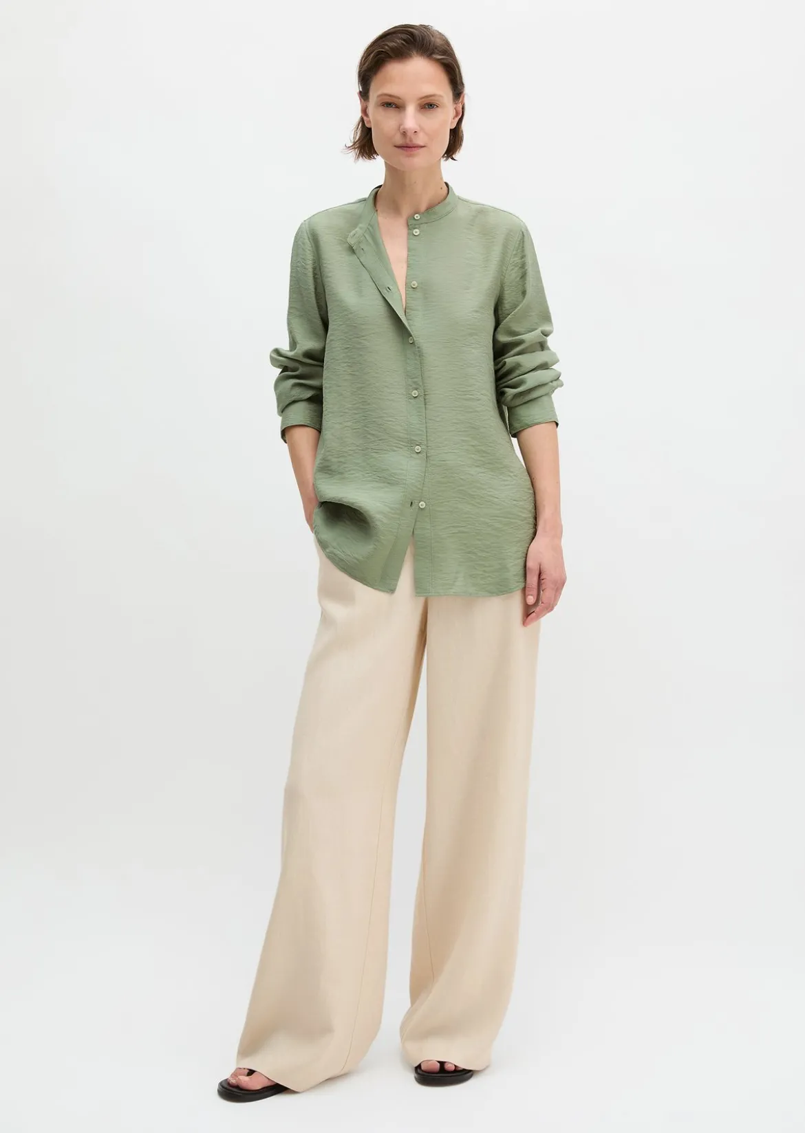 Crinkle-Bluse regular aus Viskose-Mix