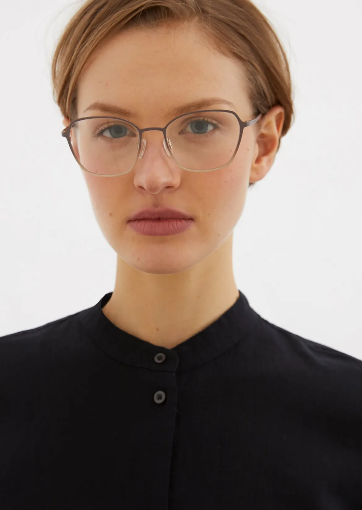 Damen-Brille aus leichtem Metall