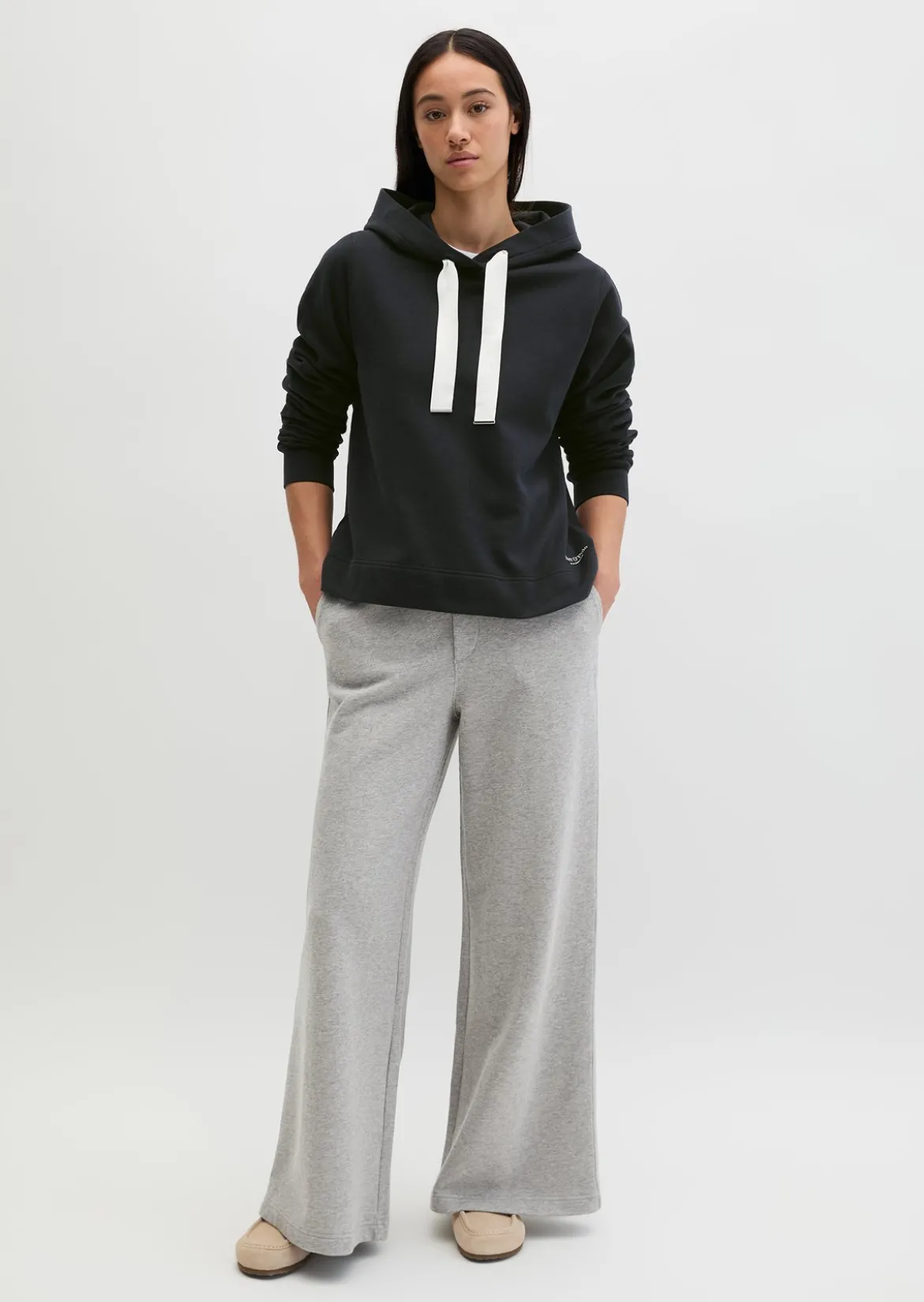 DfC Hoodie relaxed mit gepeachter Oberfläche