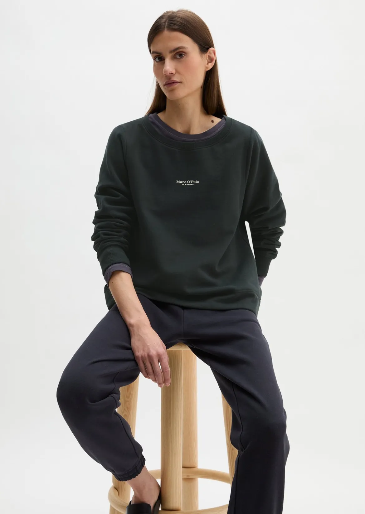 DfC Sweatshirt relaxed garment-dyed mit gepeachter Oberfläche