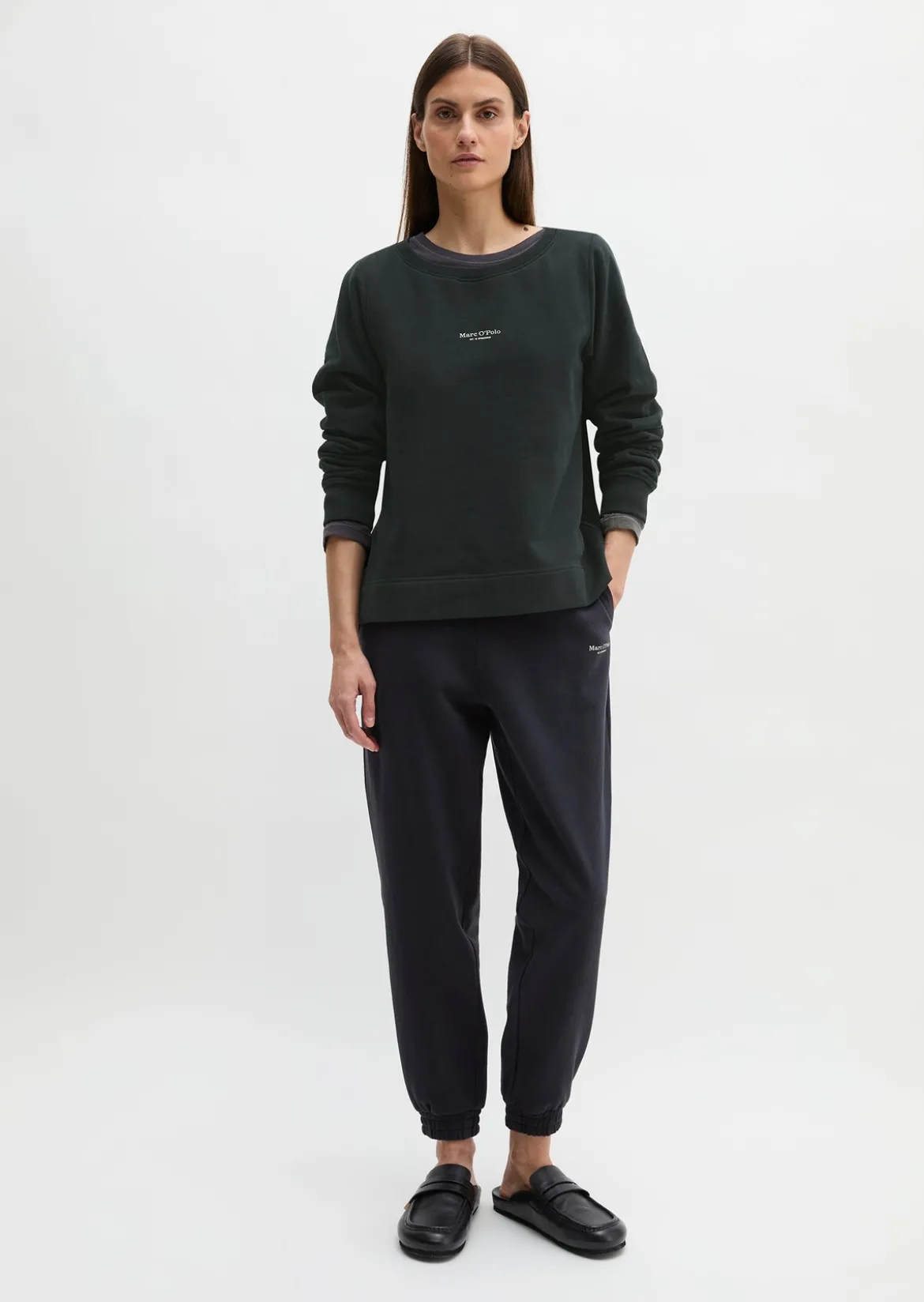 DfC Sweatshirt relaxed garment-dyed mit gepeachter Oberfläche