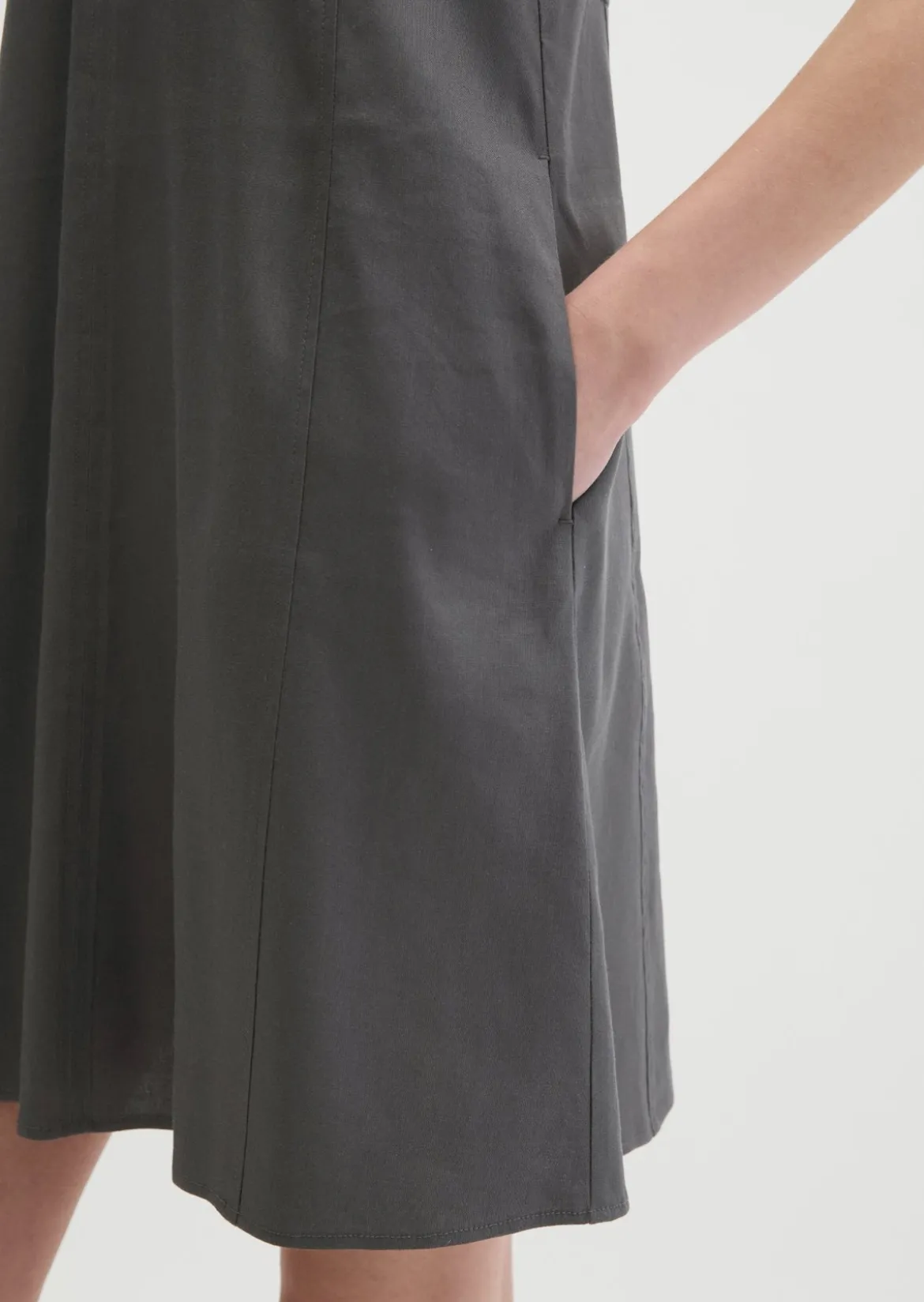 Etuikleid regular aus Viskose-Leinen-Stretch