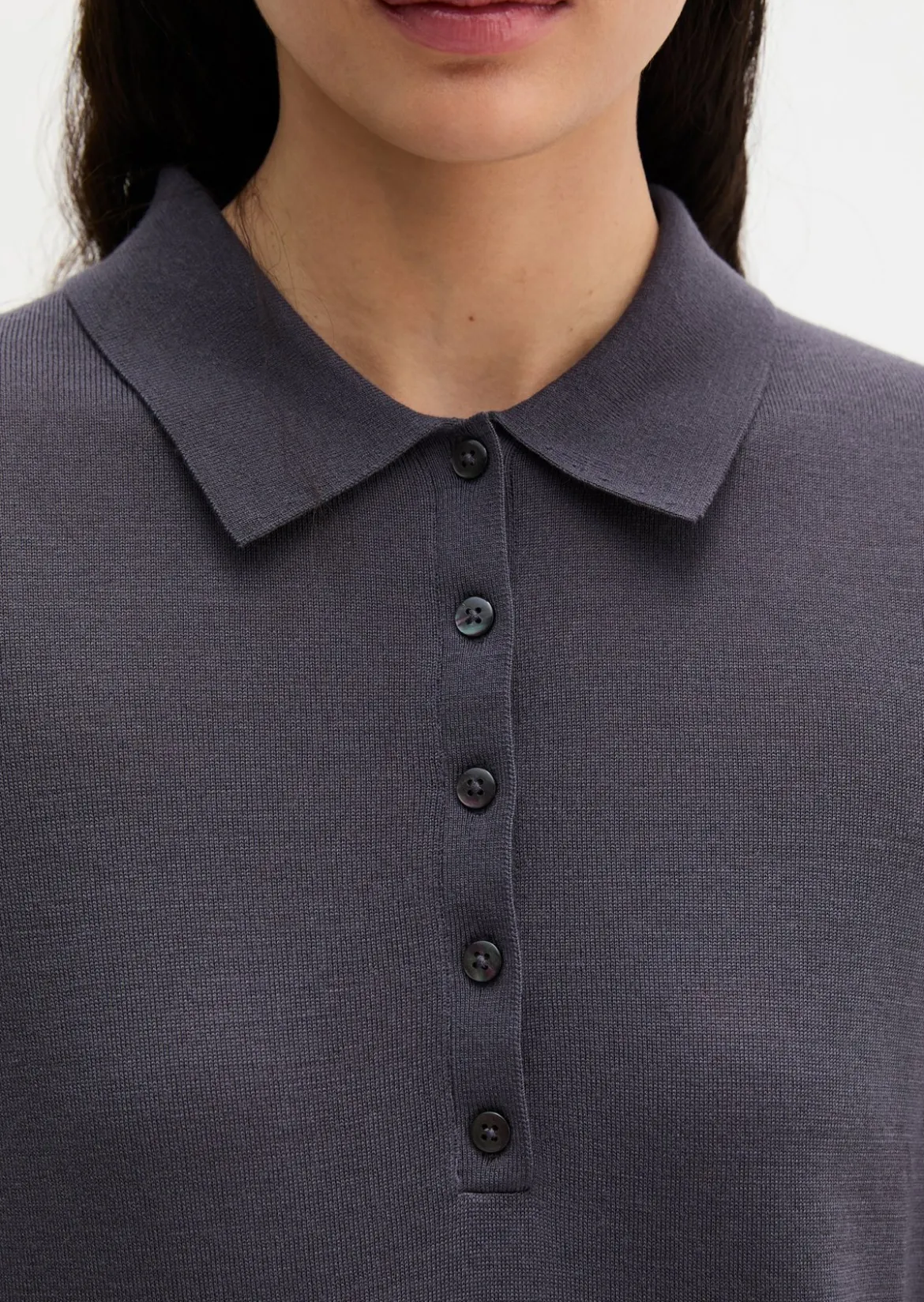 Feinstrick-Poloshirt regular aus edlem Merinowolle-Viskose-Mix