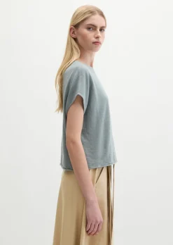 Feinstrick-Pullover loose mit überschnittener Schulter