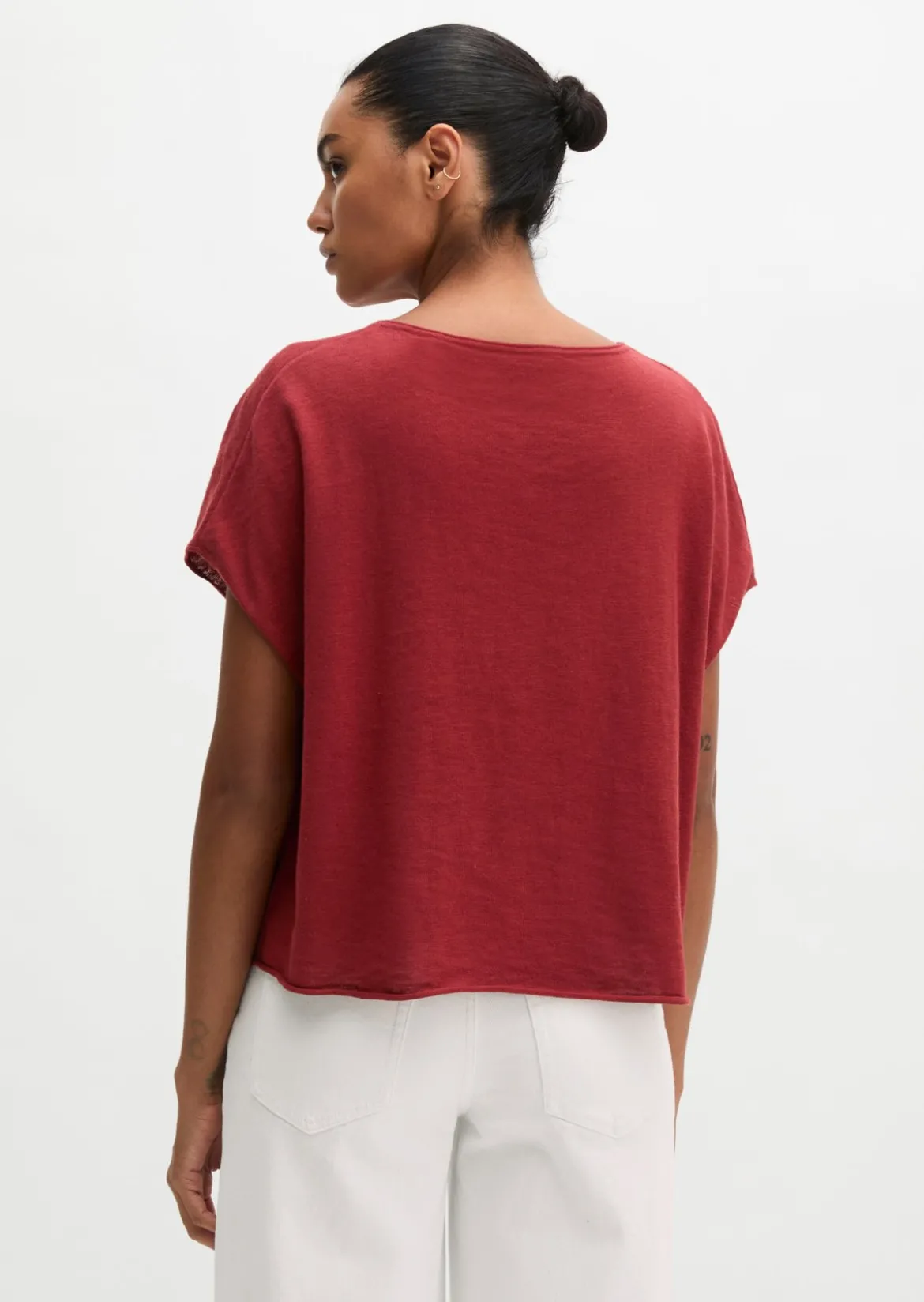 Feinstrick-Pullover loose mit überschnittener Schulter
