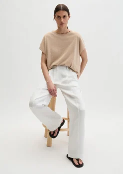 Feinstrick-Pullover loose mit überschnittener Schulter