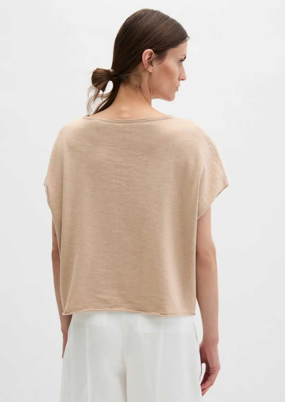 Feinstrick-Pullover loose mit überschnittener Schulter