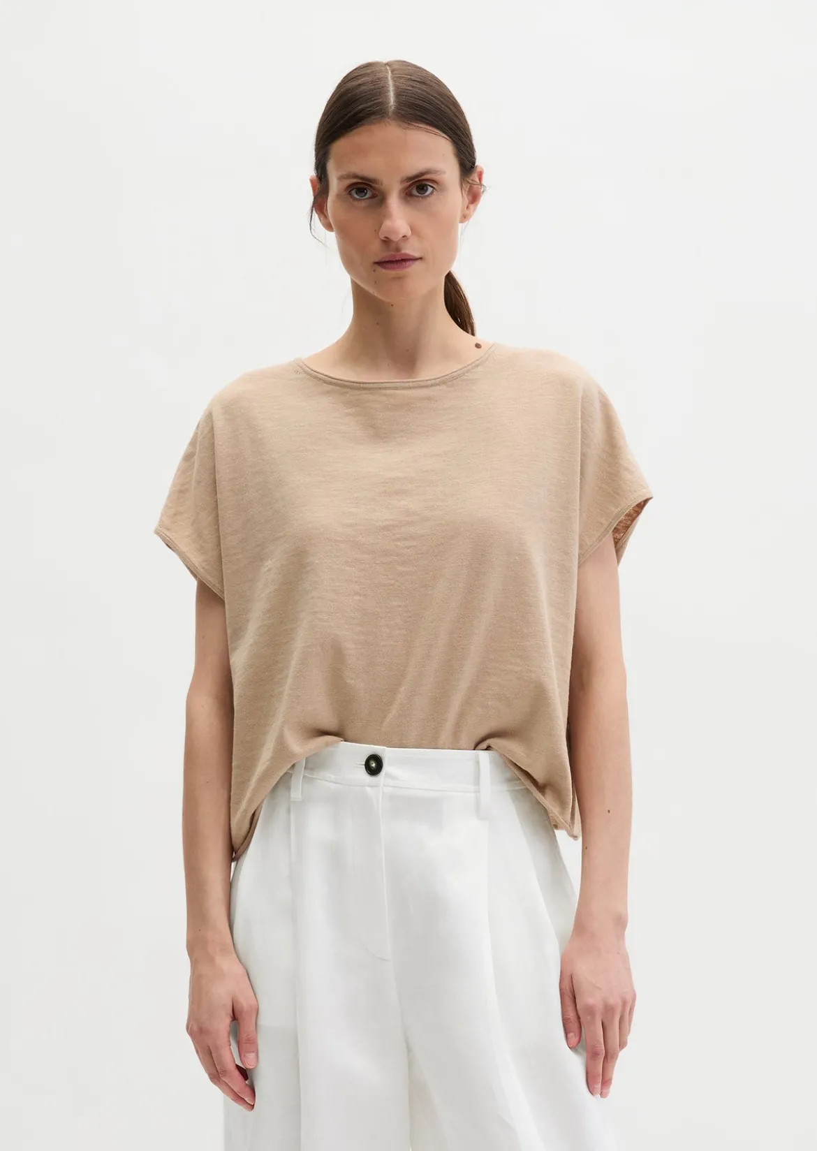 Feinstrick-Pullover loose mit überschnittener Schulter