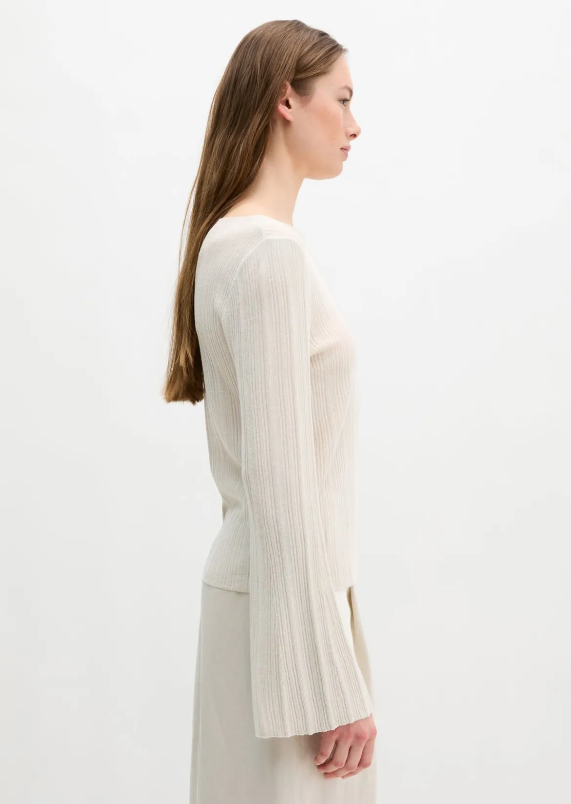 Feinstrickpullover slim aus edlem Viskose-Leinen-Mix
