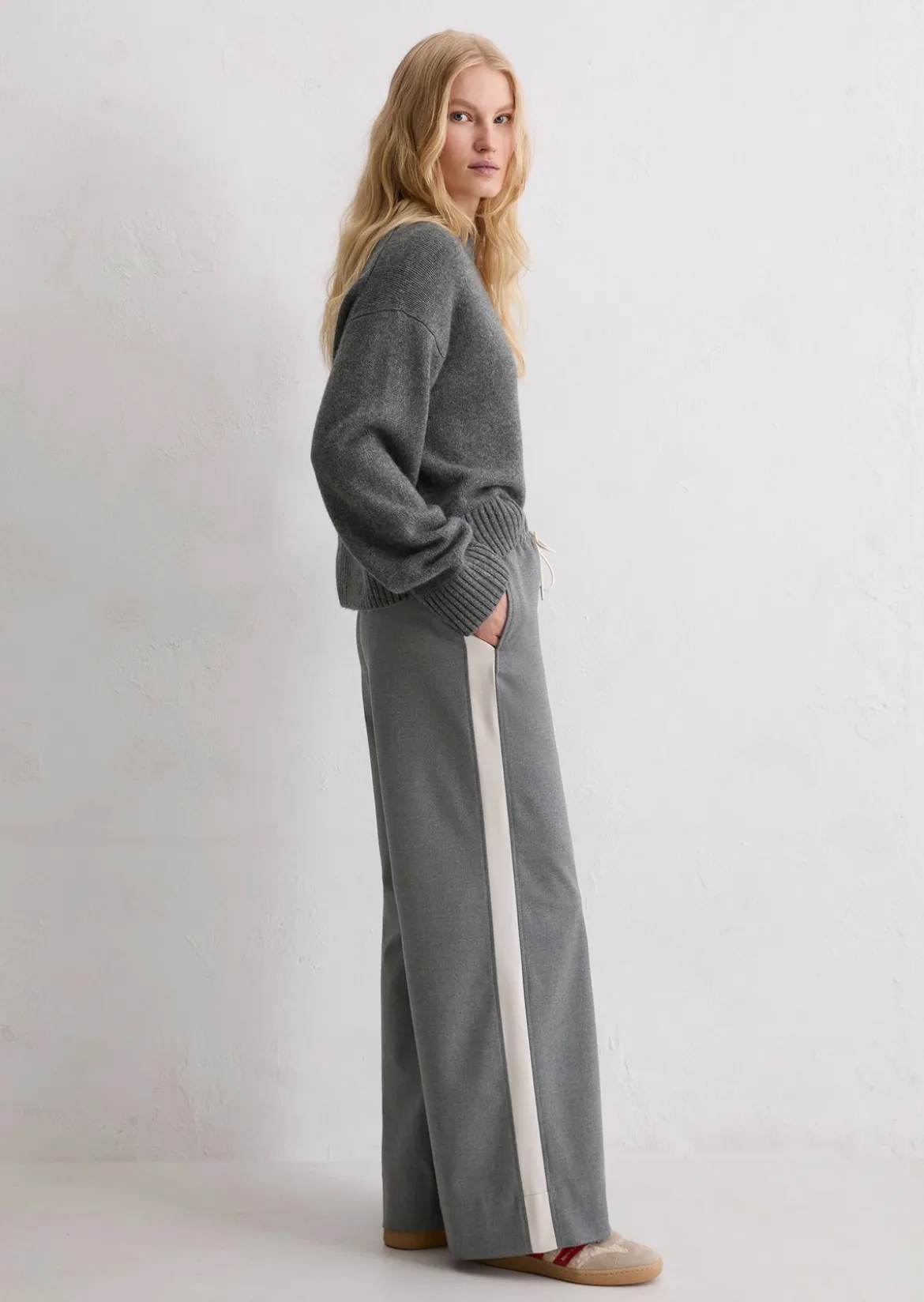 Flanell-Joggpants relaxed aus weichem Polyester-Viskose-Twill