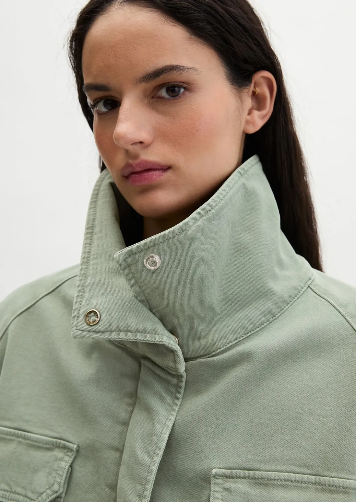 Funnel-Neck-Jacke loose aus Garment dyed Baumwolle