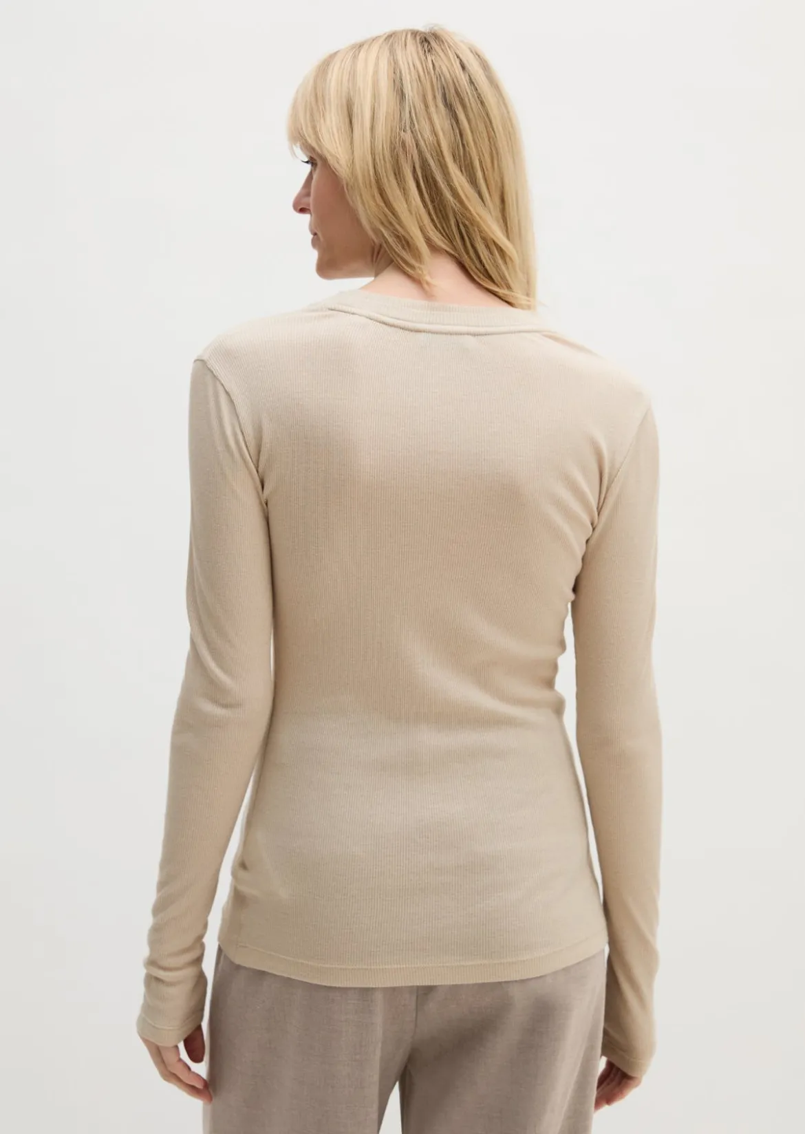 Geripptes Longsleeve slim mit TENCEL™ Modal