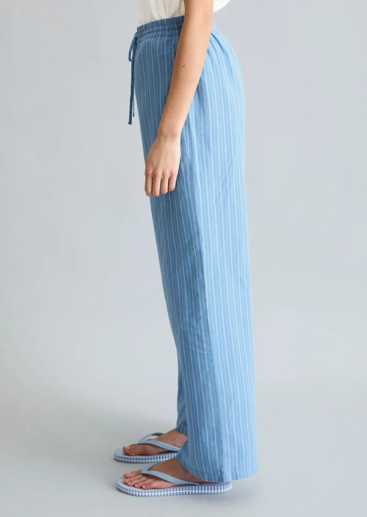 Gestreifte Pull-on-Pants relaxed aus Leinen-Baumwolle-Mix