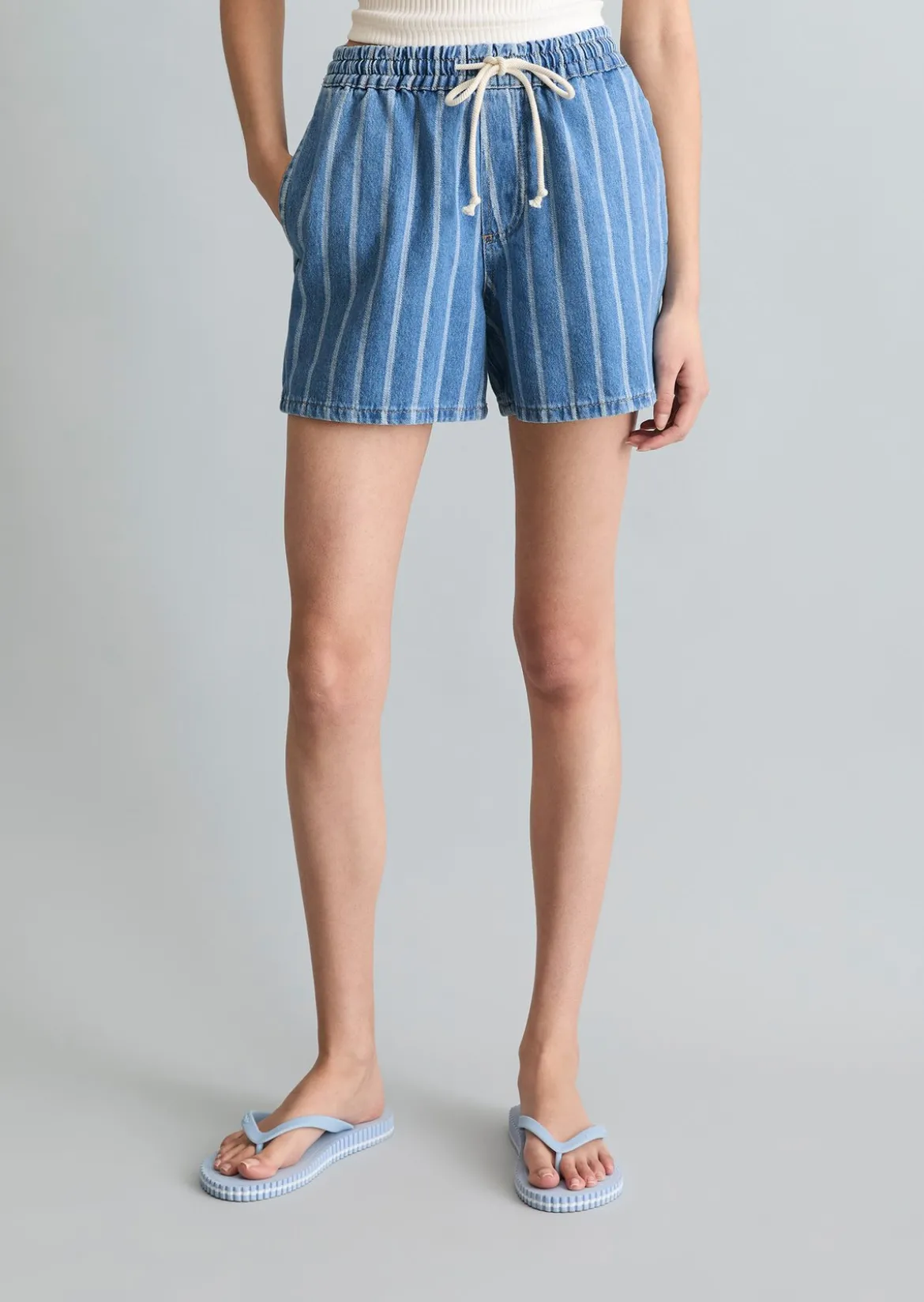 Gestreifte Shorts relaxed aus reiner Bio-Baumwolle