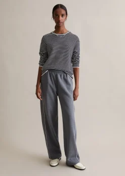 Gestreifter Pullover regular aus Compact Cotton