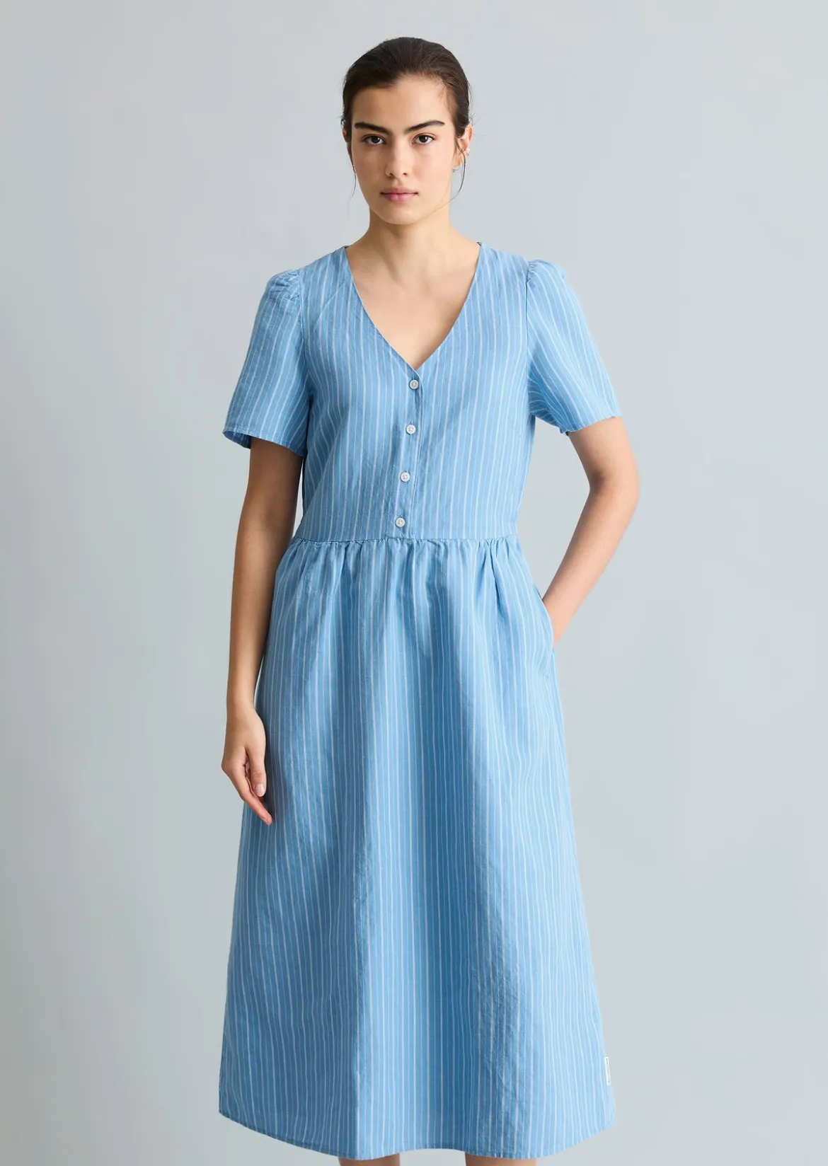 Gestreiftes Kleid regular aus Leinen-Baumwolle-Mix