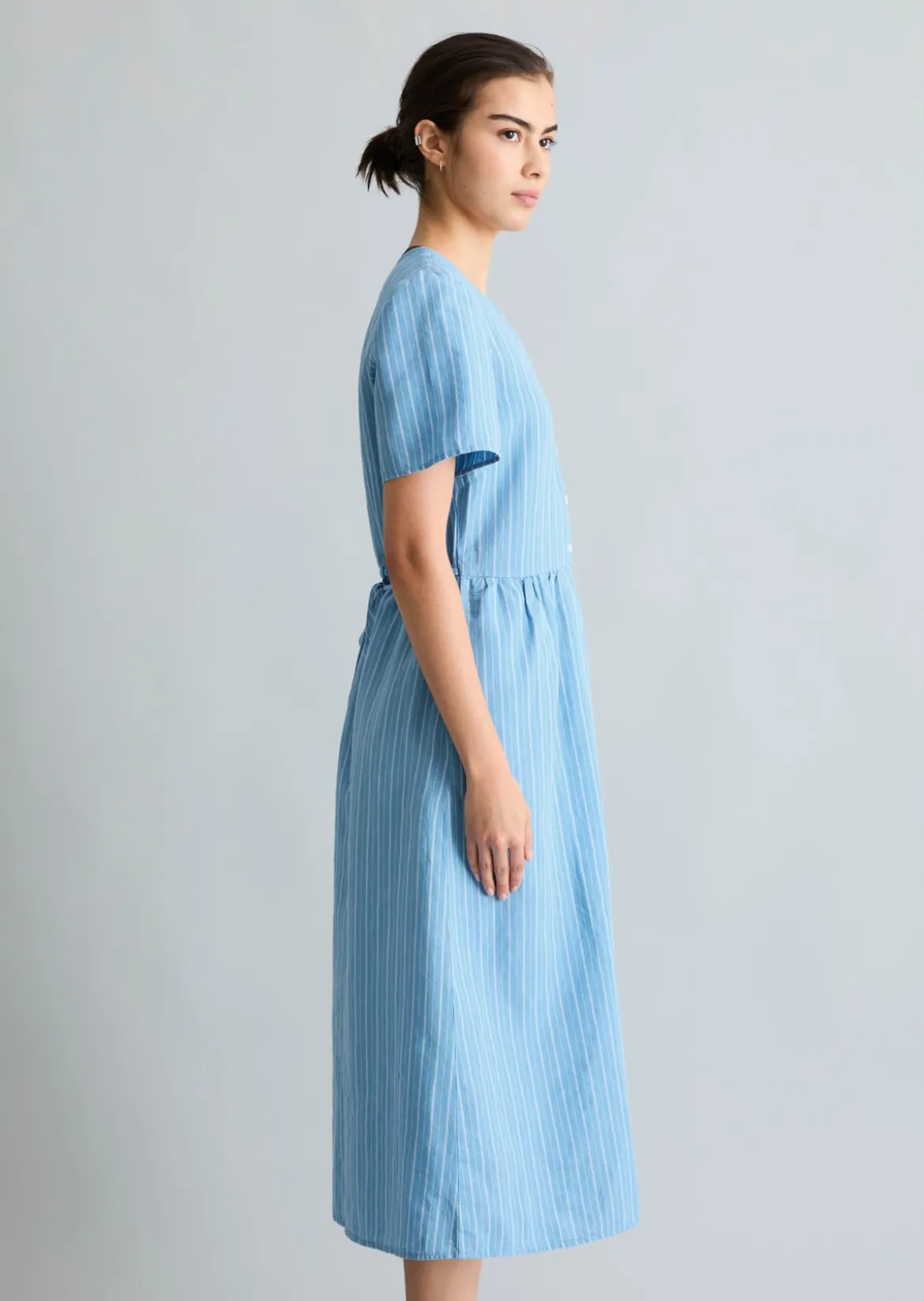 Gestreiftes Kleid regular aus Leinen-Baumwolle-Mix