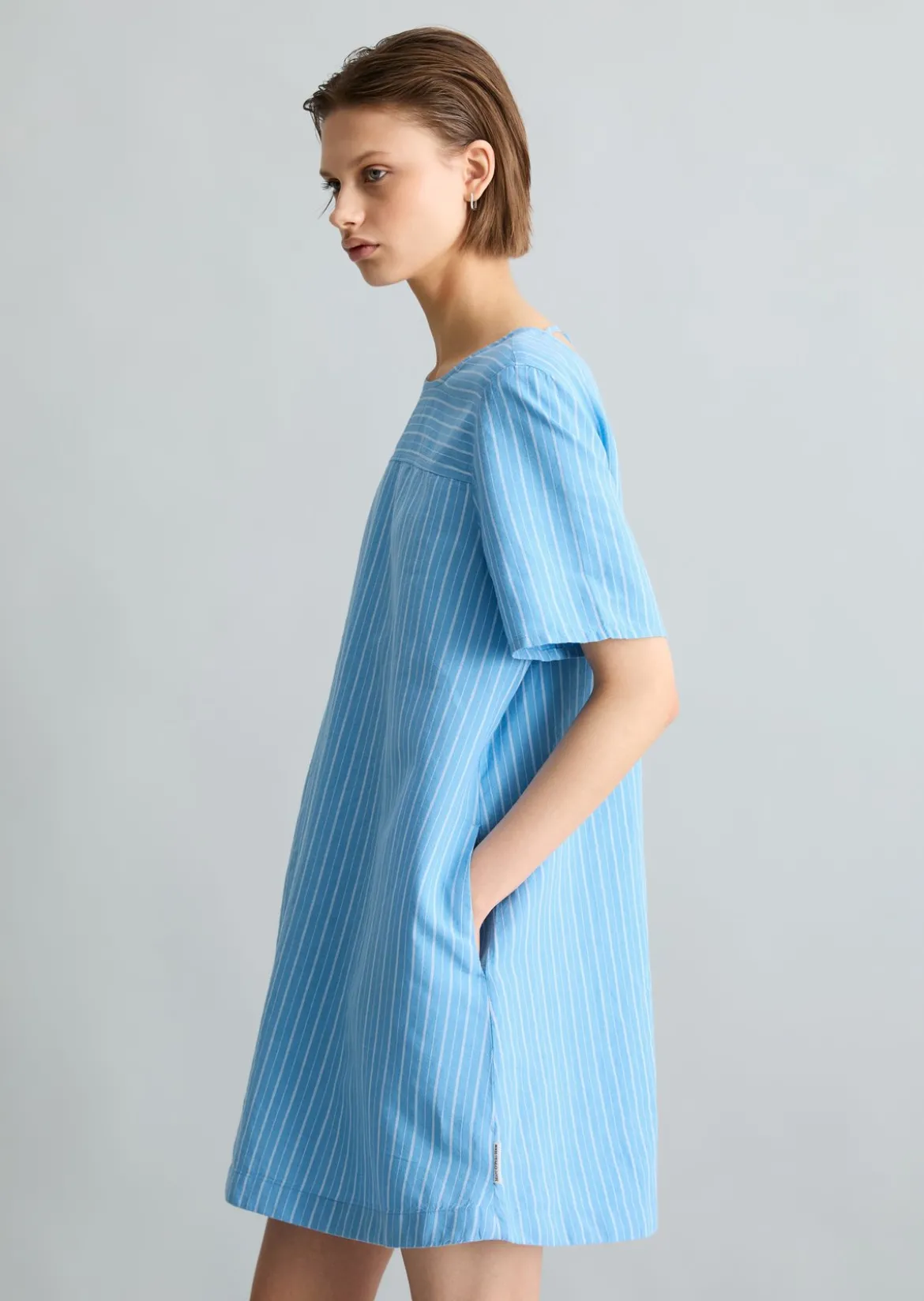 Gestreiftes Kleid relaxed aus Leinen-Baumwolle-Mix